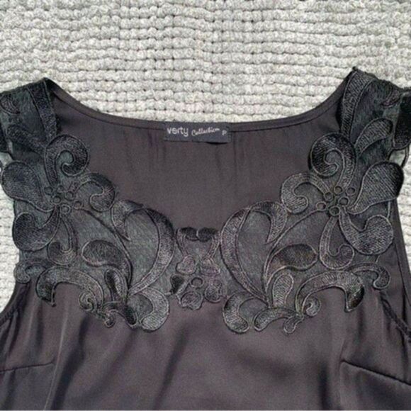 Satin black tank top lace neck sleeveless size S - Picture 4 of 5